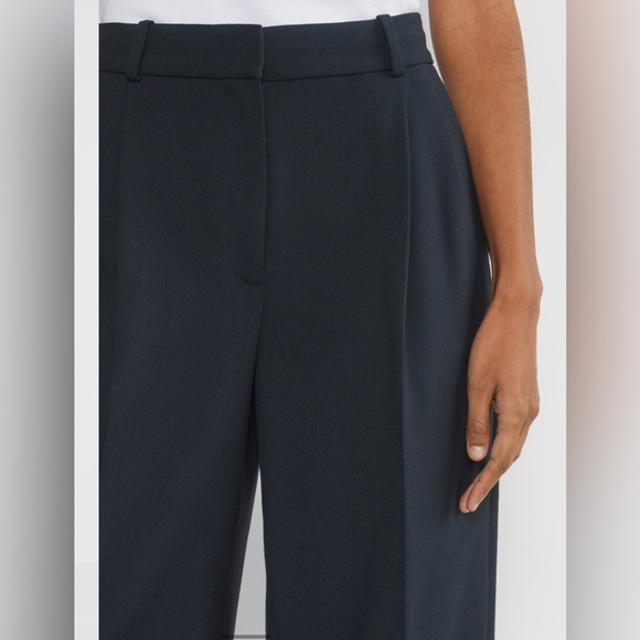 NWT Aritzia Babaton Pleated Pant in Dark Night Navy Size 6 - Picture 7 of 15